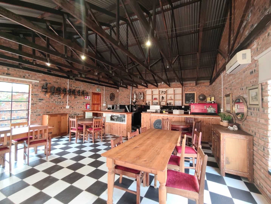 6 Bedroom Property for Sale in Quaggafontein Free State